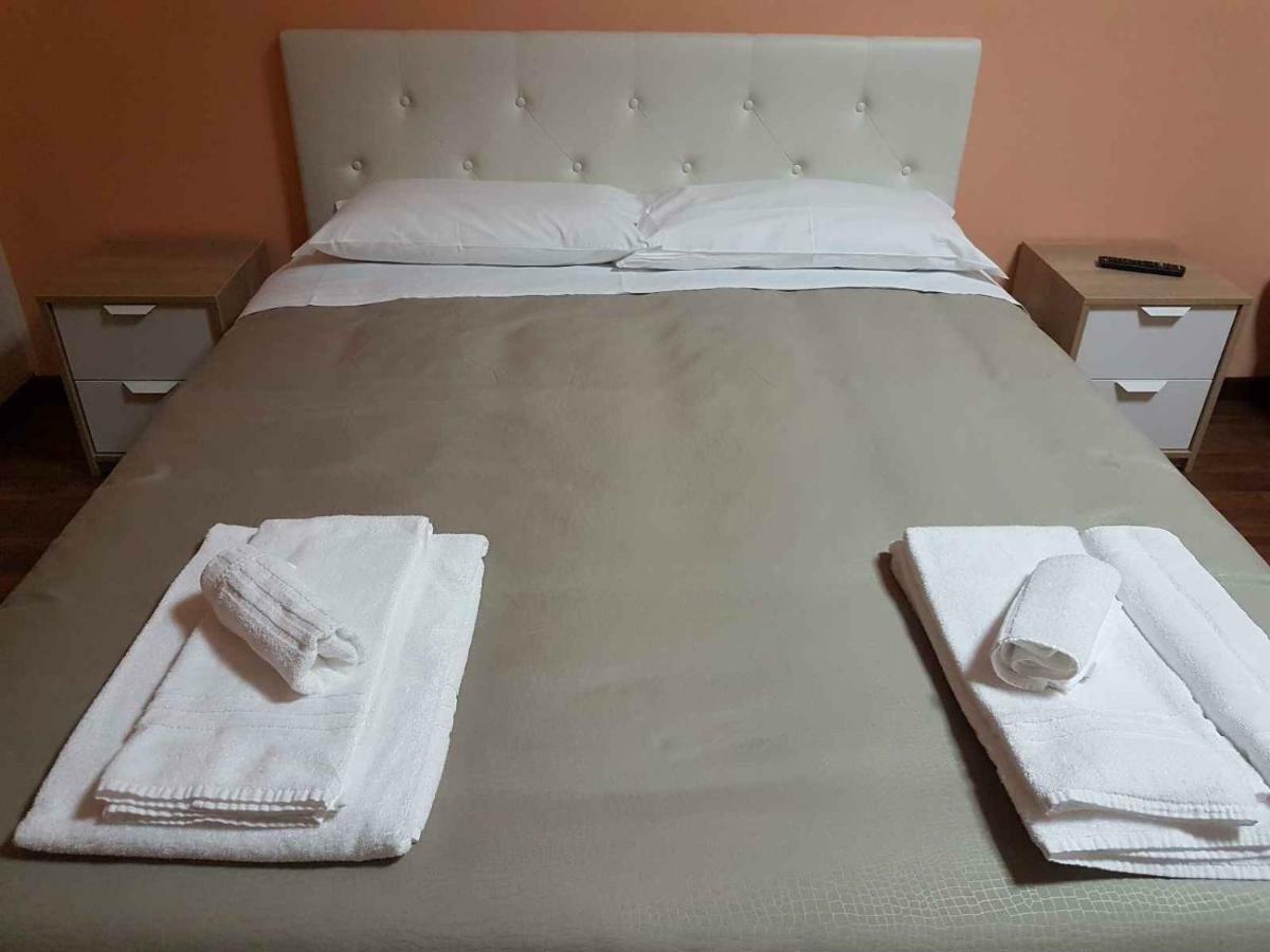 Hotel Piramide Reggio nell'Emilia Zewnętrze zdjęcie