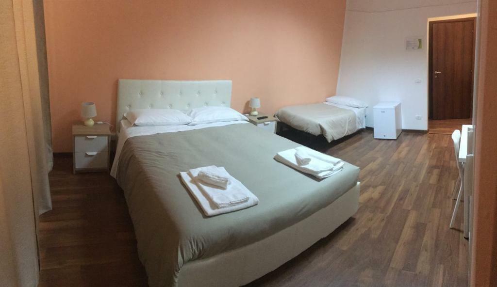 Hotel Piramide Reggio nell'Emilia Zewnętrze zdjęcie
