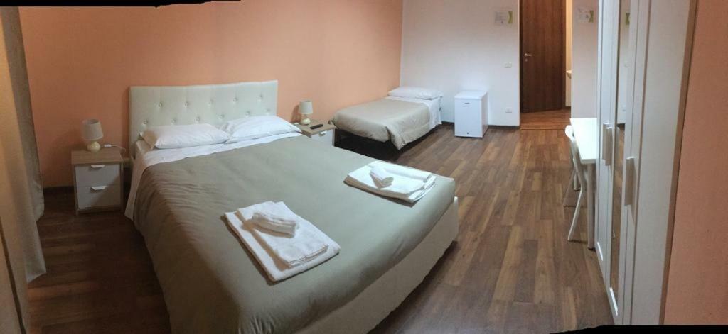 Hotel Piramide Reggio nell'Emilia Zewnętrze zdjęcie